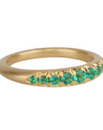 18K Gold Graduated Emerald Tapered Band - Peridot Fine Jewelry - Annie Fensterstock