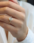 18K Gold "Kathleen" Bridal Mount with Center Prong - Set Oval Lab - Grown Diamond - Peridot Fine Jewelry - Anne Sportun
