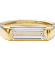 18K Gold Minimalist Solitaire Ring with Baguette Diamond - Peridot Fine Jewelry - Artemer
