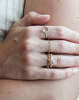"Dorothy" 14K Gold Handmade Flexible Link Chain Ring - Peridot Fine Jewelry - Sarah Macfadden