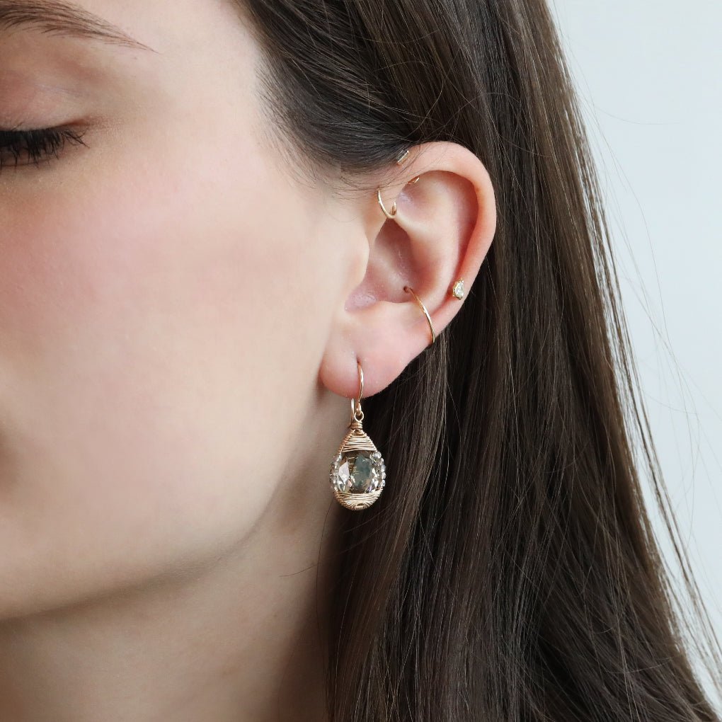 Dana Kellin ピアス Dana Kellin} Earrings :: Gold Fill :: Hibiscus Mix