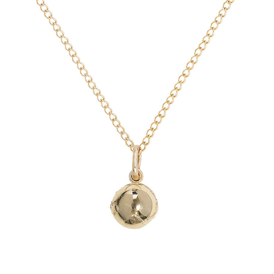 Zahava 10K Gold Mini Atlas Charm – Peridot Fine Jewelry