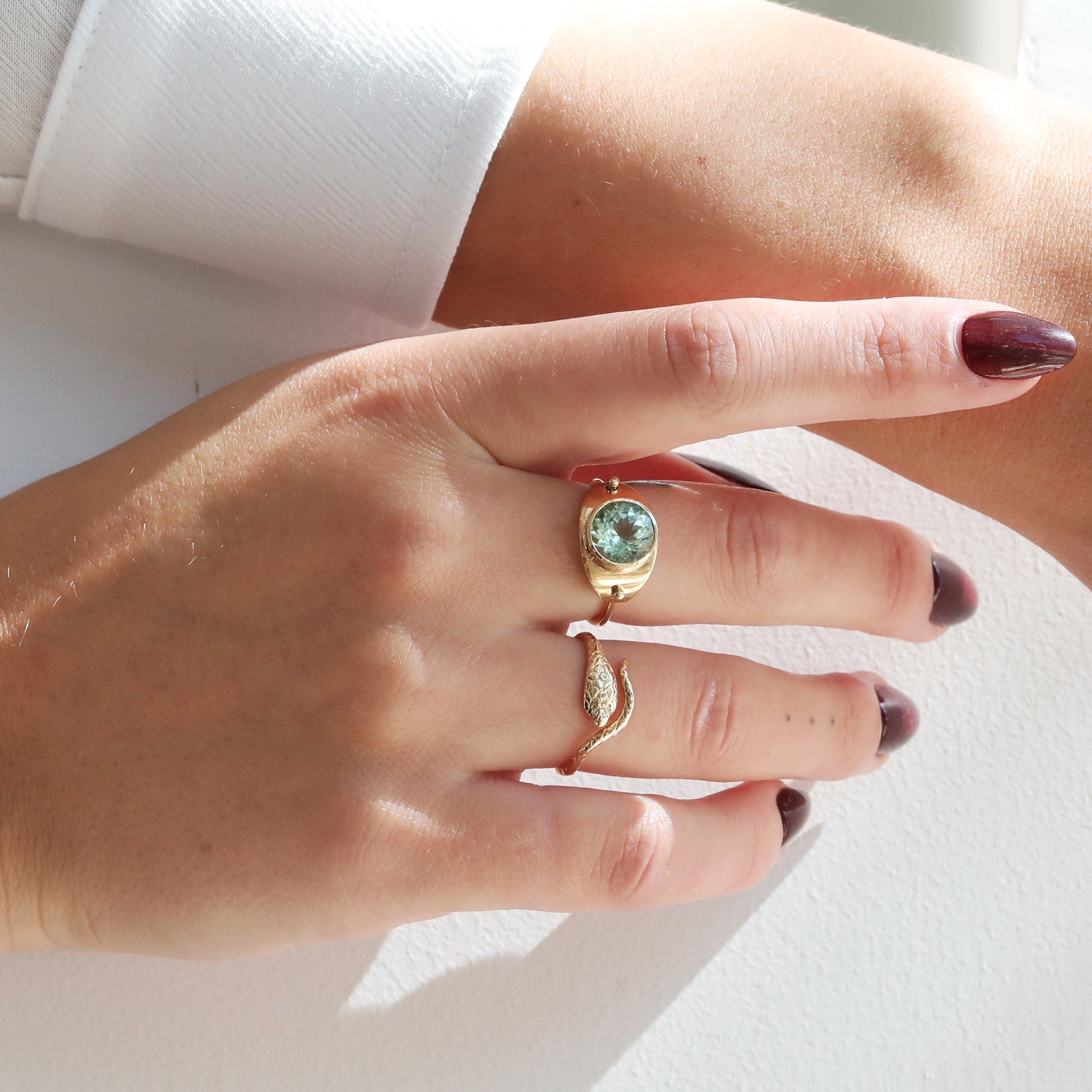 14K Gold Bezel-Set Mint Green Tourmaline "Plate" Ring - Peridot Fine Jewelry - Celine Daoust