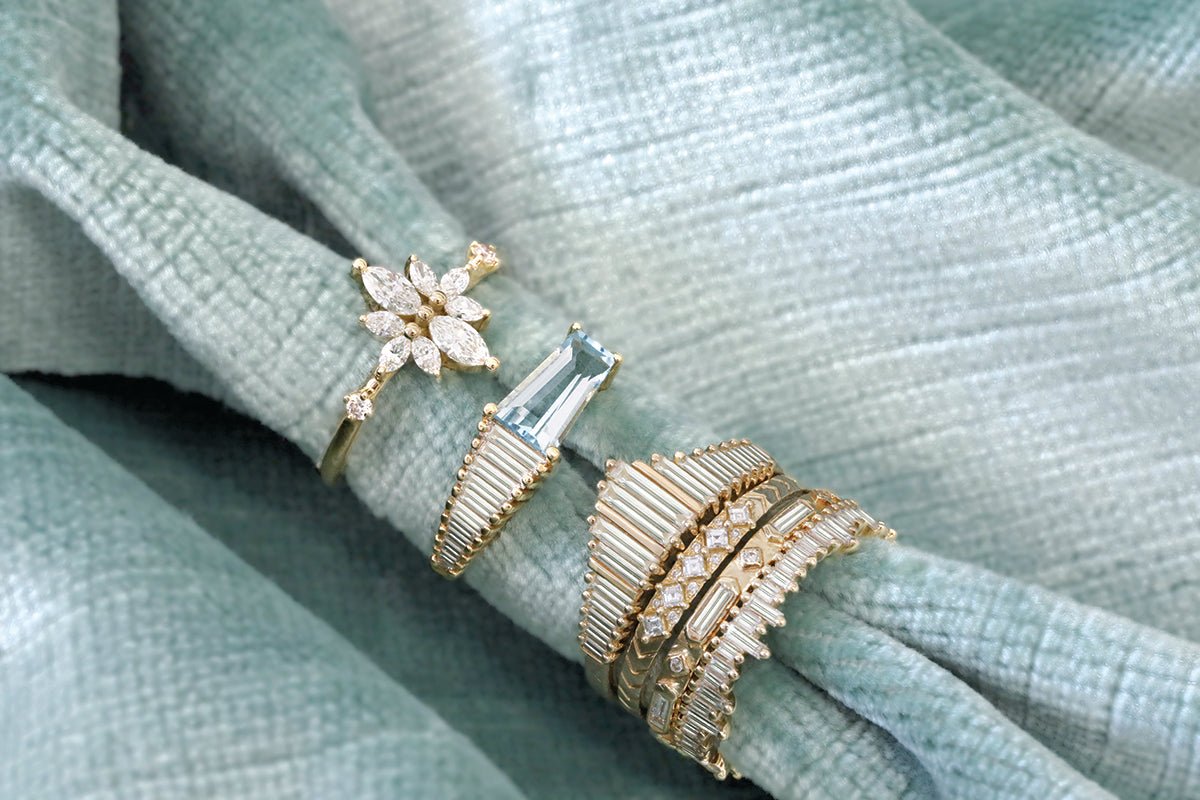 18K Gold Asymmetrical Trapeze Aquamarine & Needle Baguette Diamond Ring - Peridot Fine Jewelry - Artemer