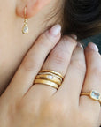 18K Gold "Boulder Bombe" Ring Featuring Pear-Shaped Diamond - Peridot Fine Jewelry - Anne Sportun