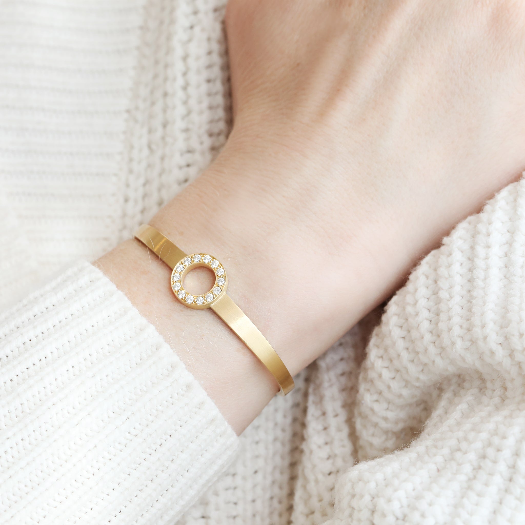 Caroline Ellen 18K Gold Cuff Bracelet with Round Pave Diamond Centerpiece