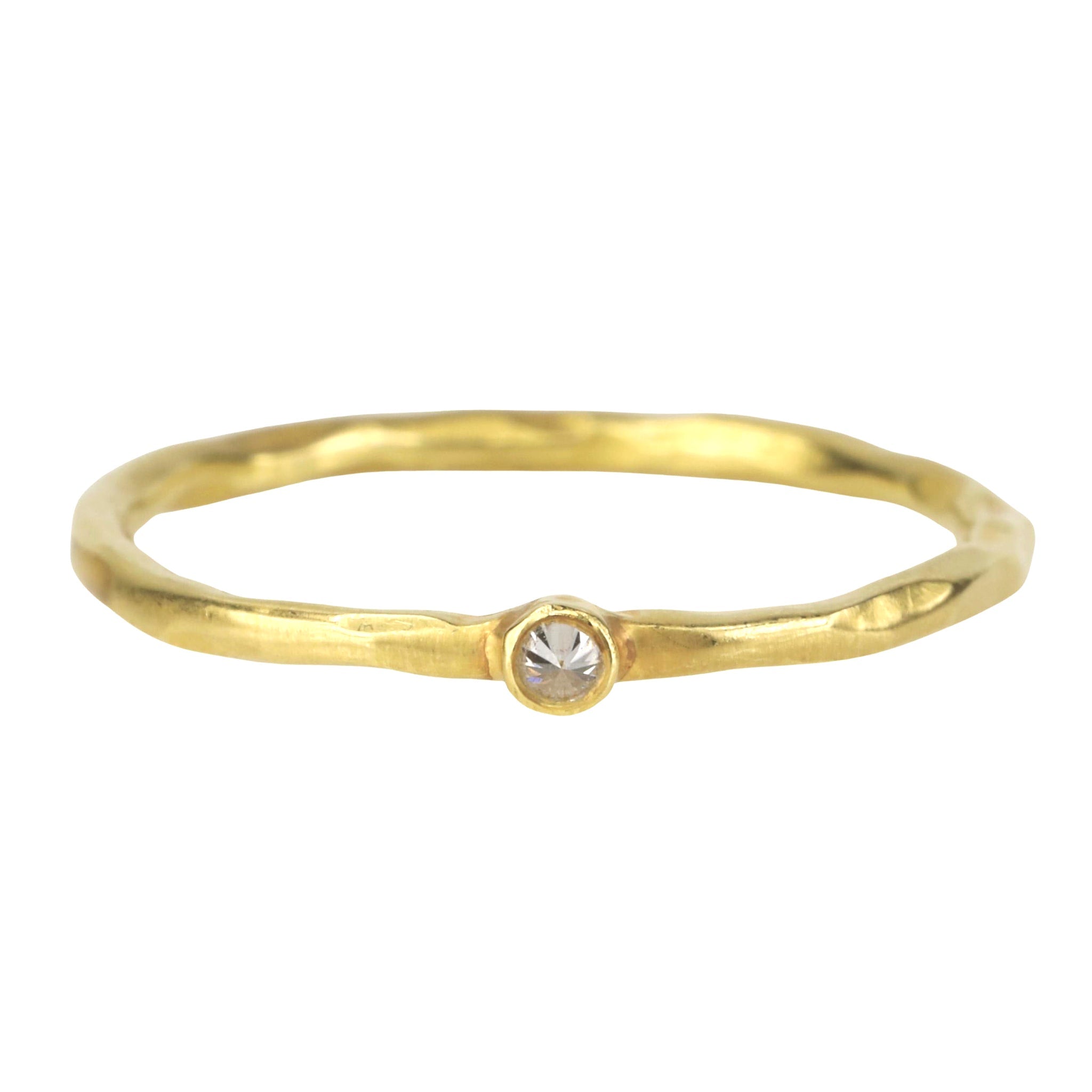Kothari 18K Gold Hammered Stacking Ring with Round Inverted White Diamond
