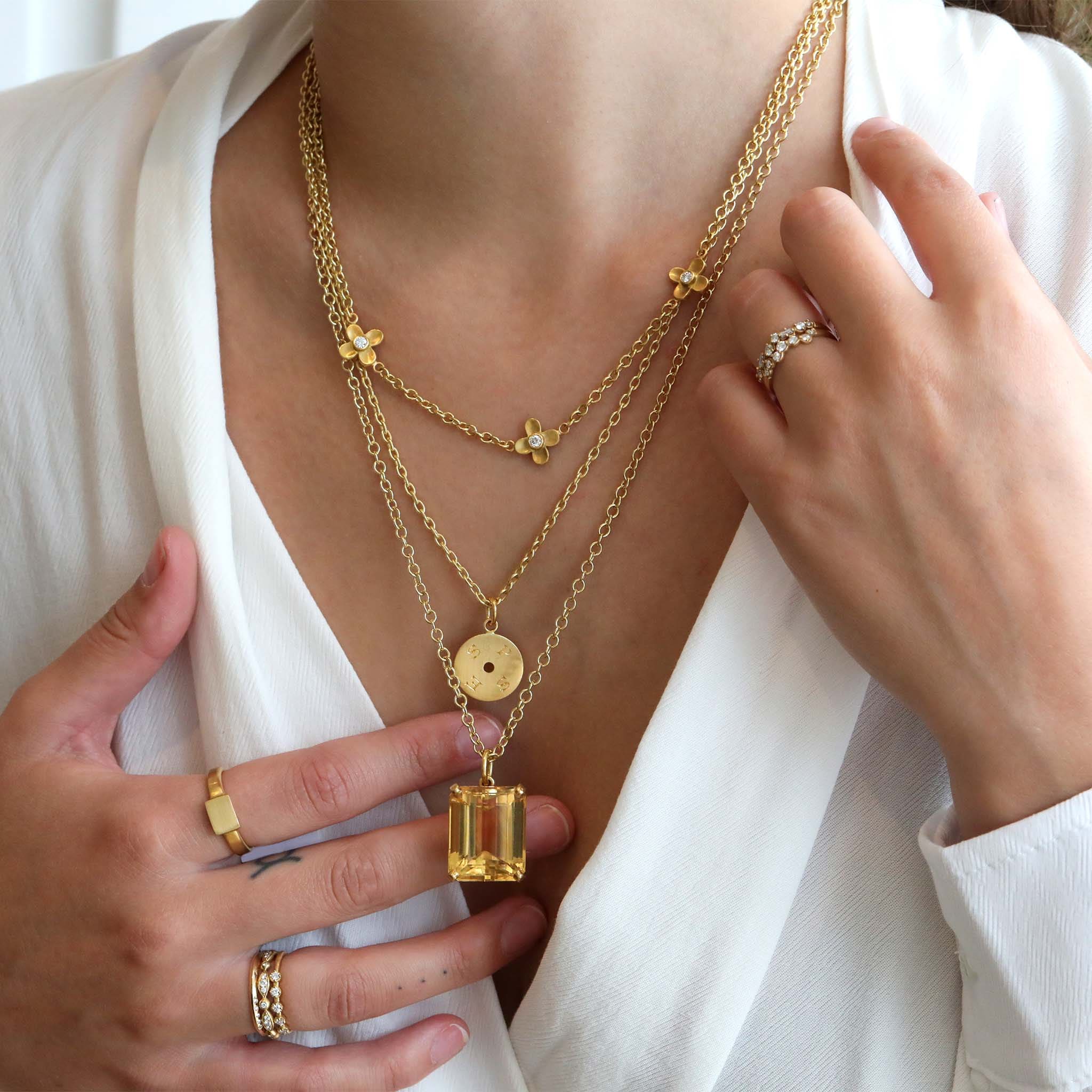 Ellen necklace discount