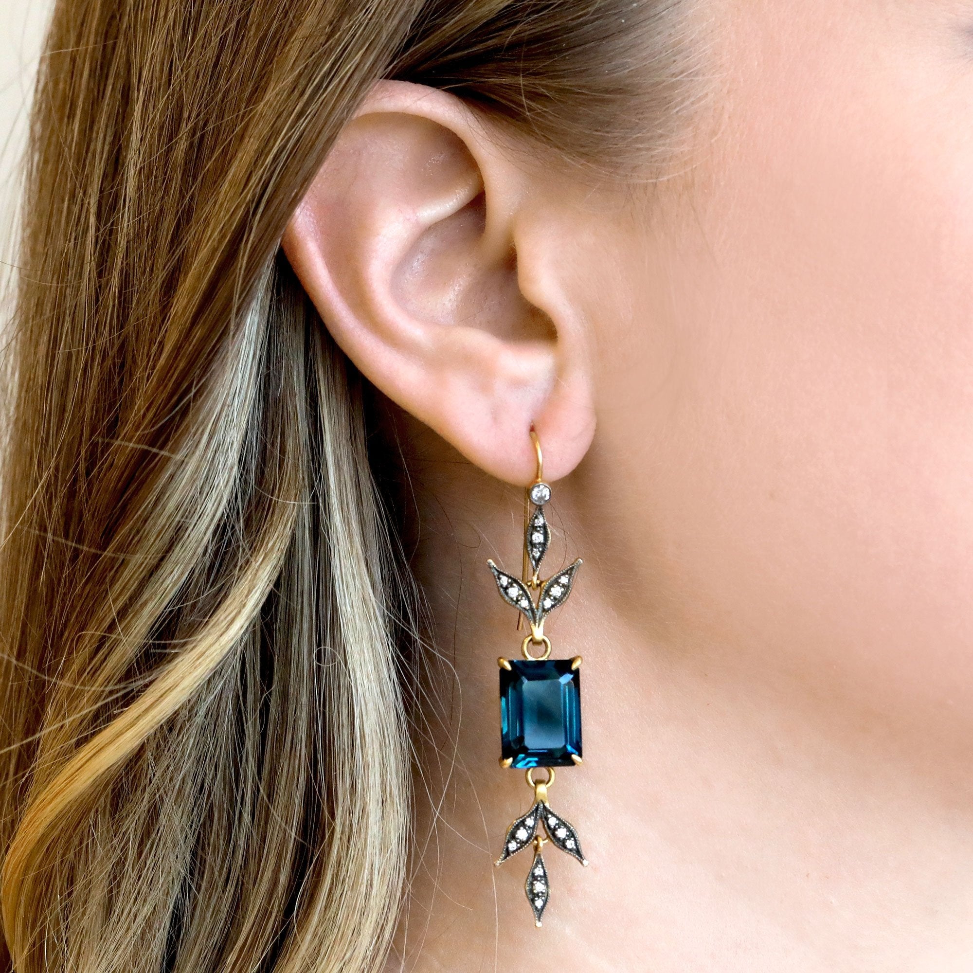 Cathy Waterman 22K Gold London Blue Topaz Flex Wheat Earrings with Diamonds