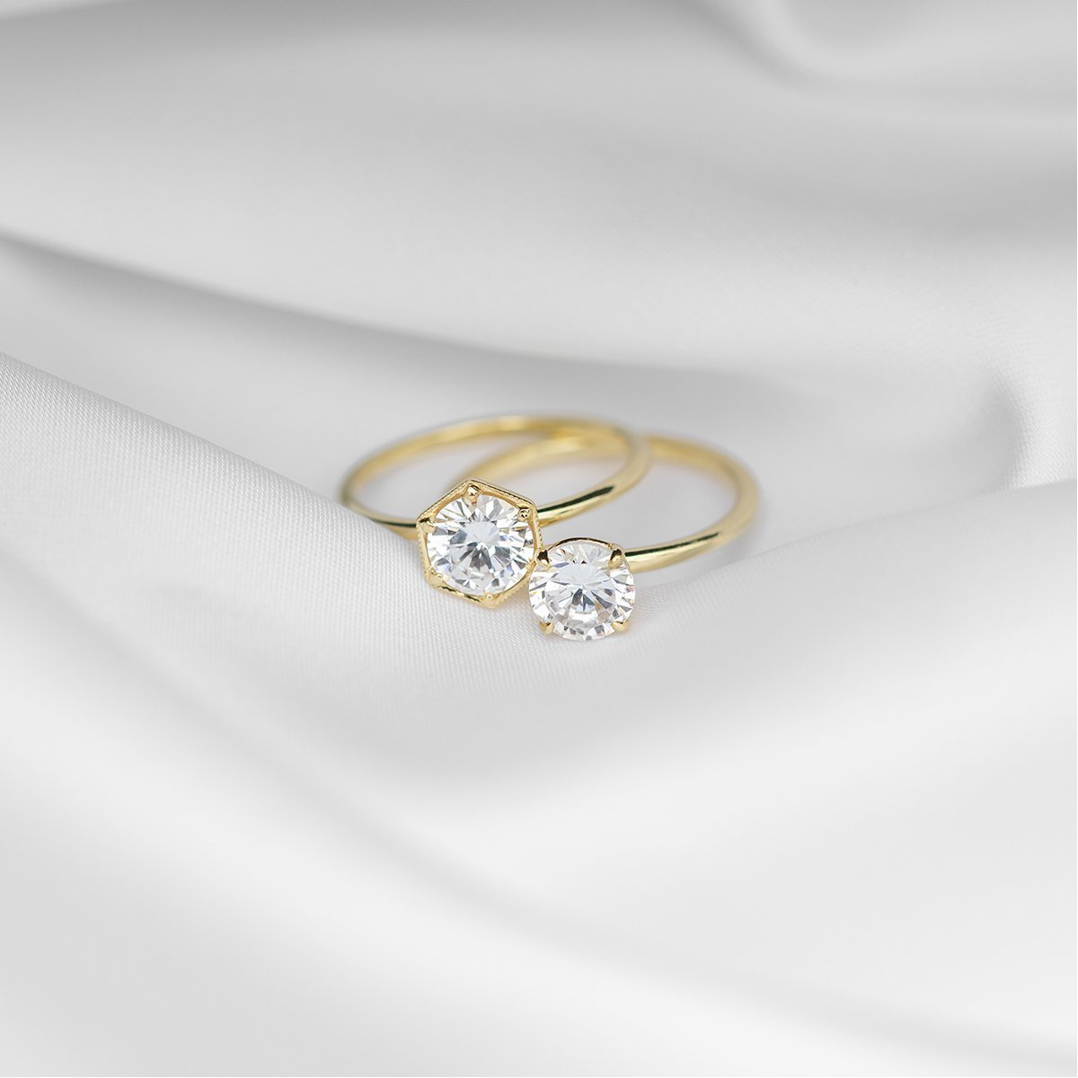 18K Yellow Gold 18K White Gold Platinum 18K Rose Gold Round