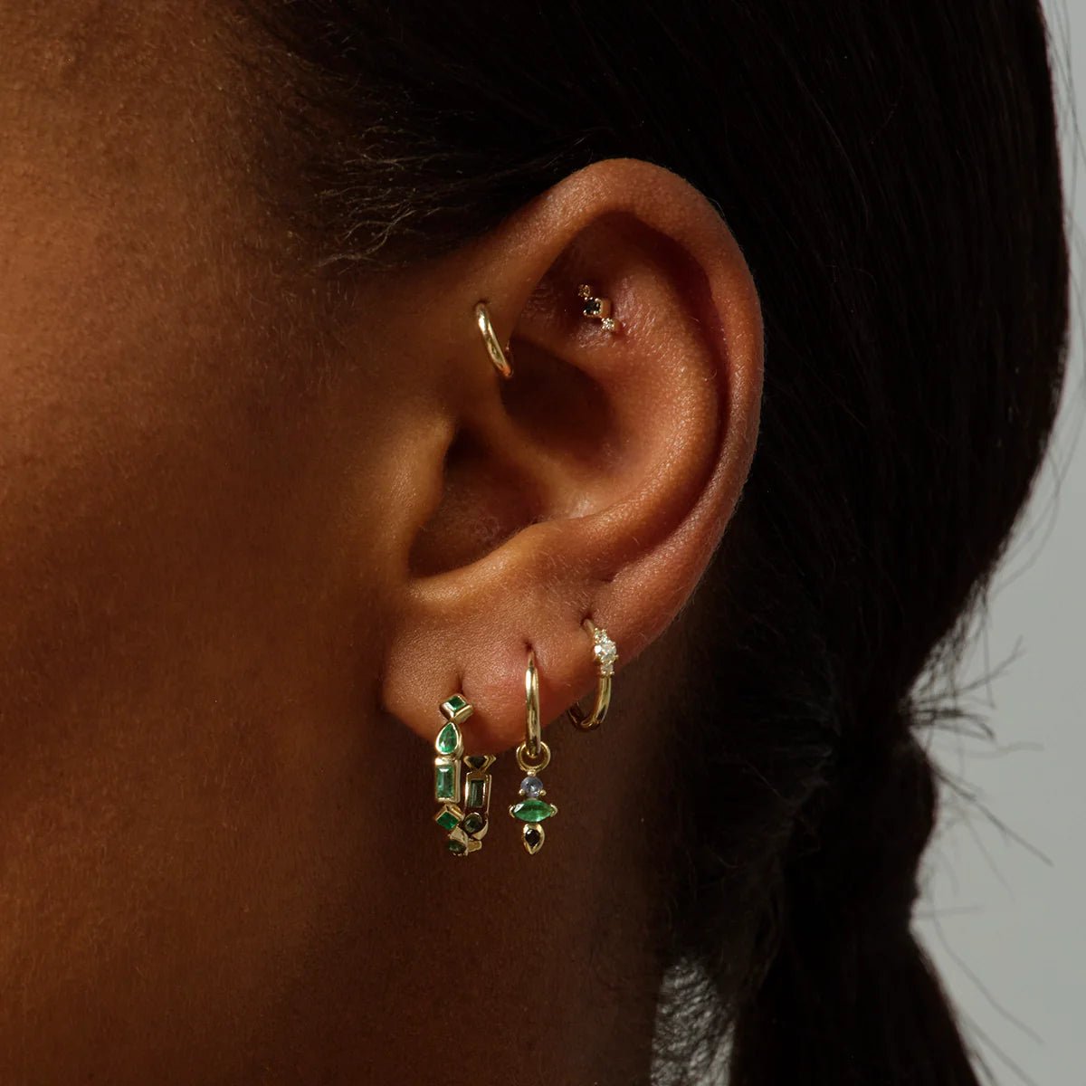 9K Gold Click Hoop with "Am-Pm: 6pm" Charm - Peridot Fine Jewelry - Metier by Tomfoolery