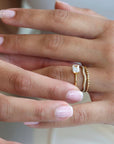 18K Yellow Gold 18K White Gold Platinum 18K Rose Gold Emerald