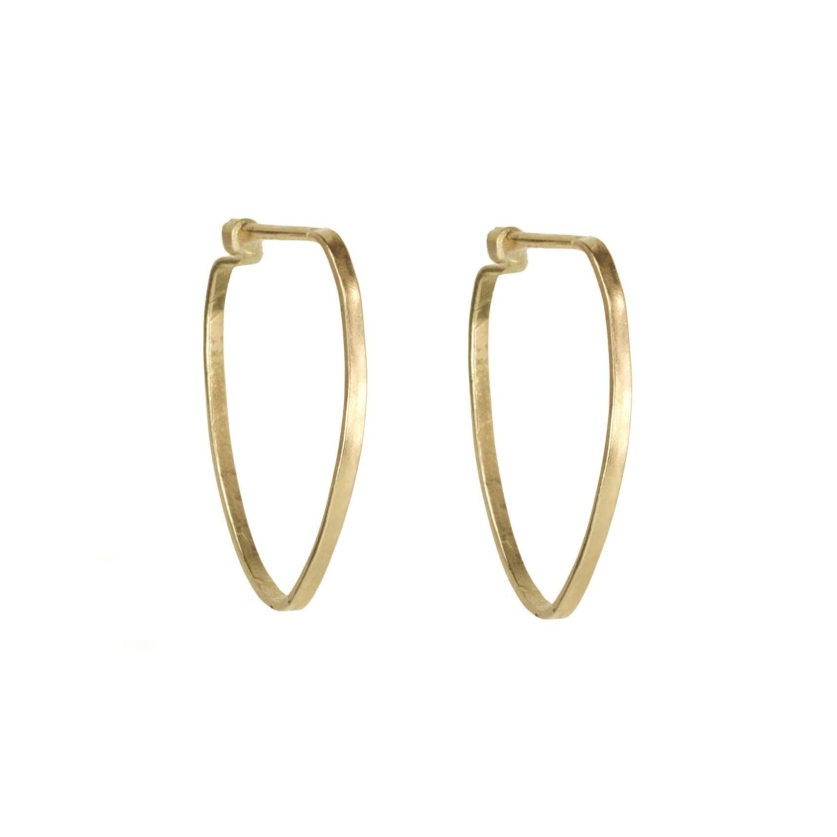 "Elsa" 14 Karat Yellow Gold Profile Hammered Oval Hoop Earrings - Peridot Fine Jewelry - Sarah Macfadden