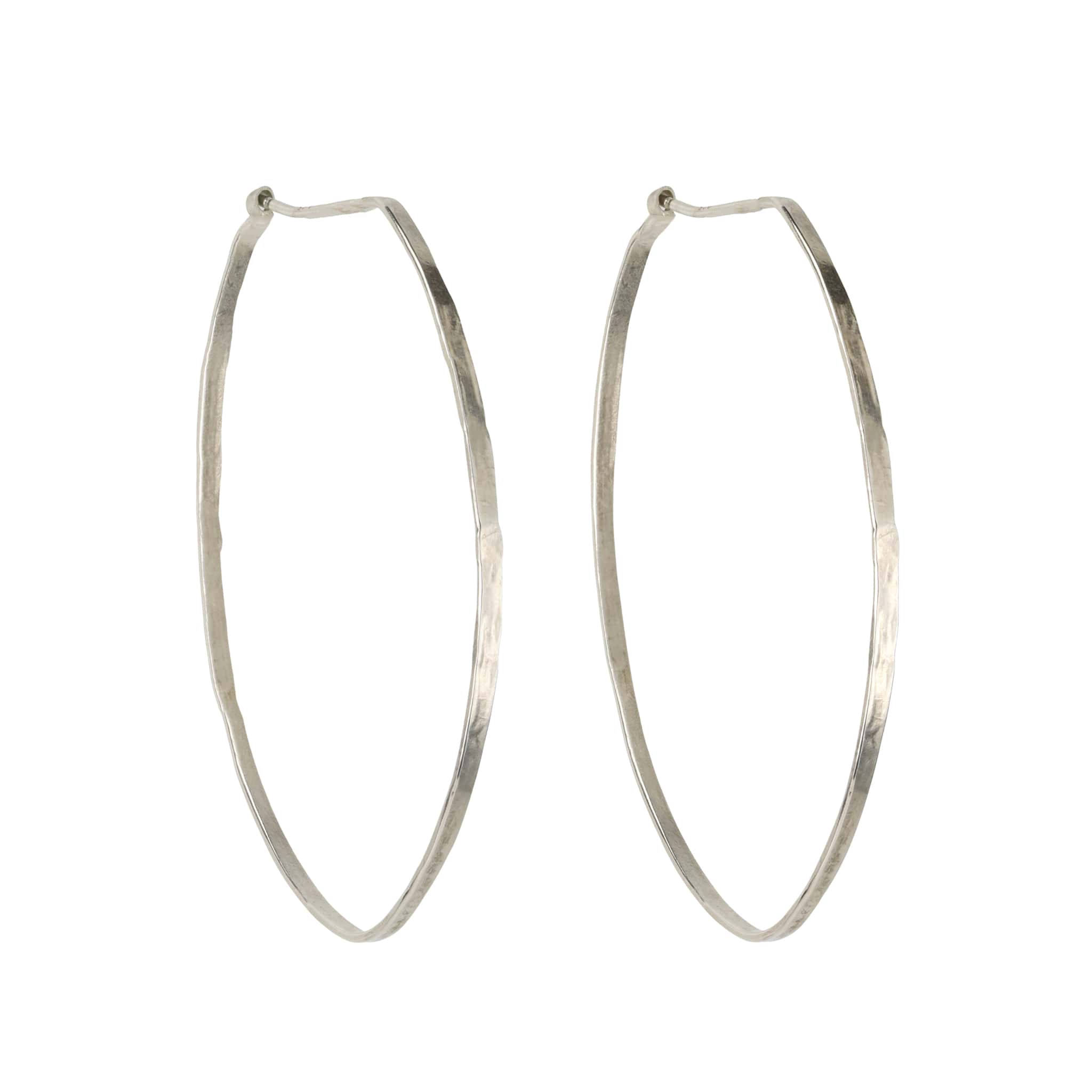 "Elsa" Sterling Silver Hammered Oval Hoop Earrings - Peridot Fine Jewelry - Sarah Macfadden