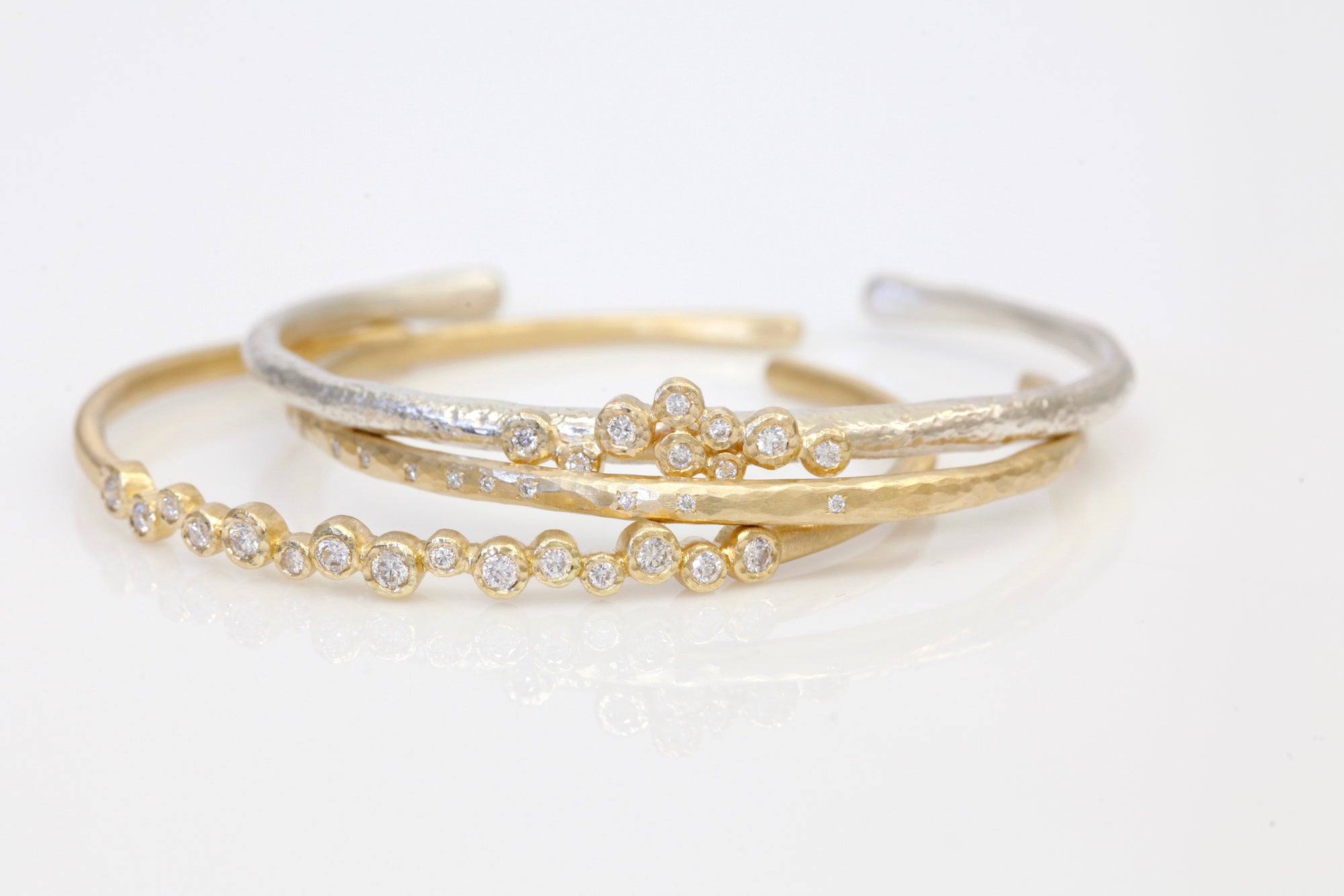 Yasuko Azuma Gold and Diamond Textured Cuff Bracelet