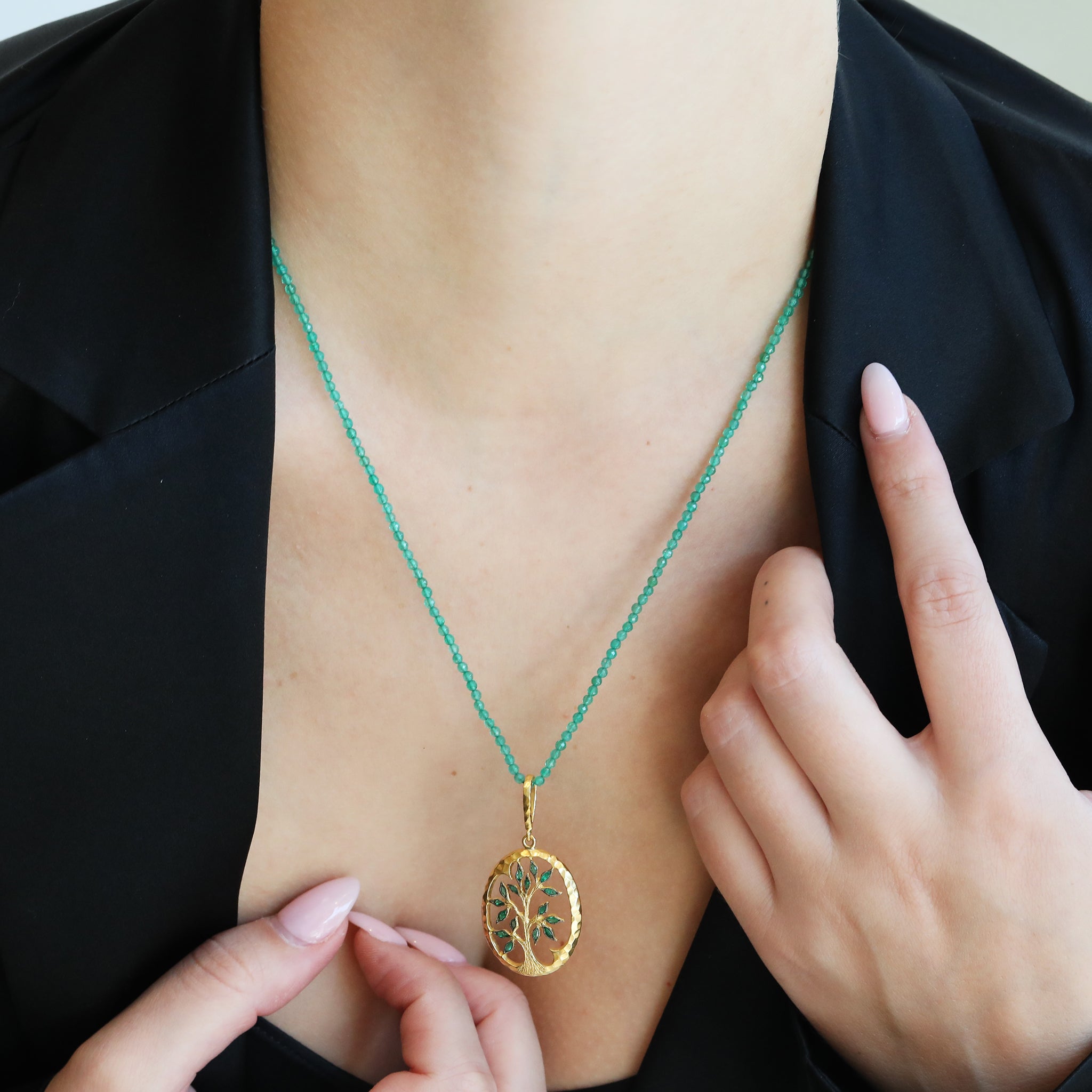 Green Onyx Beaded Necklace with 22K Gold Toggle Clasp - Peridot Fine Jewelry - Cathy Waterman