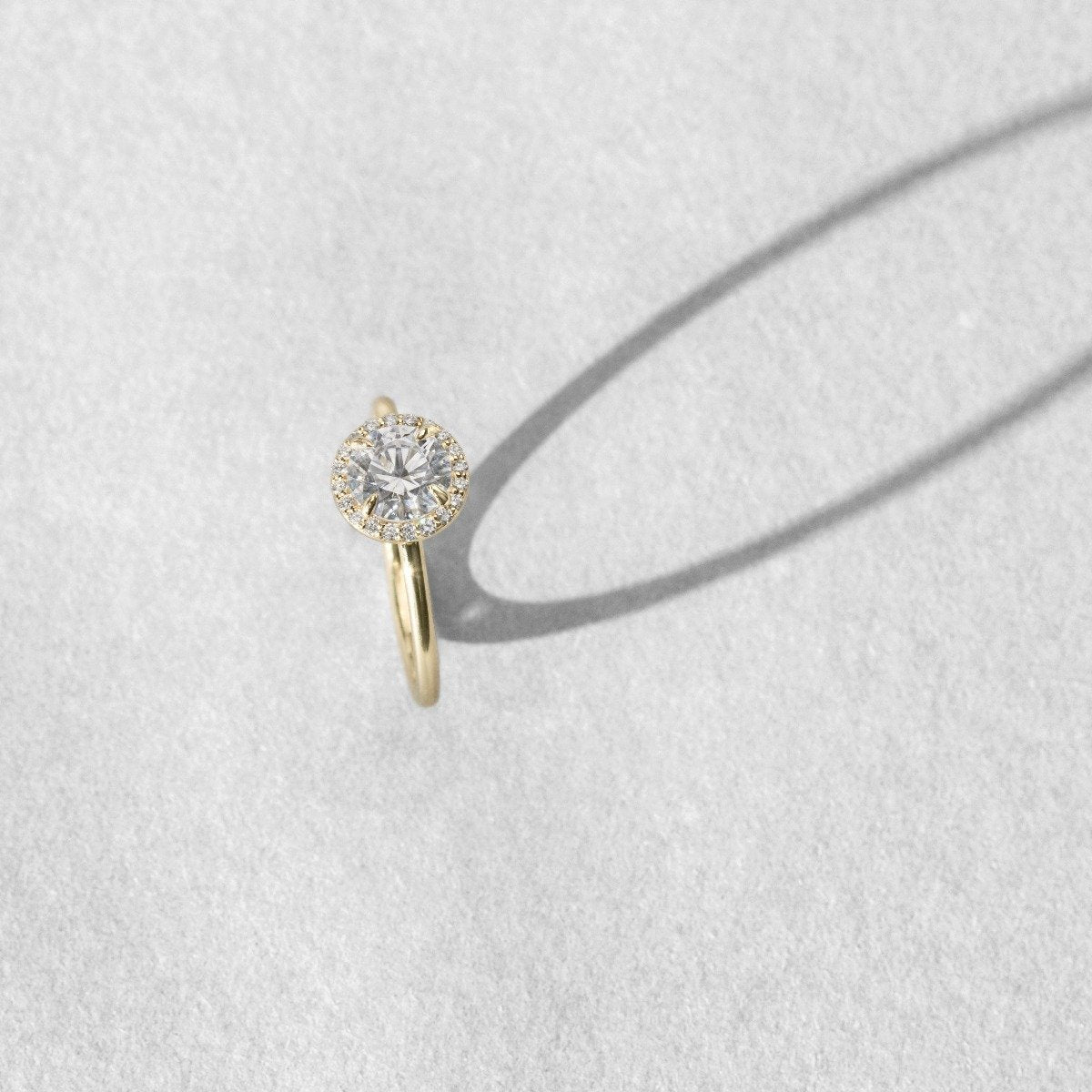 18K Yellow Gold 18K White Gold Platinum 18K Rose Gold Round