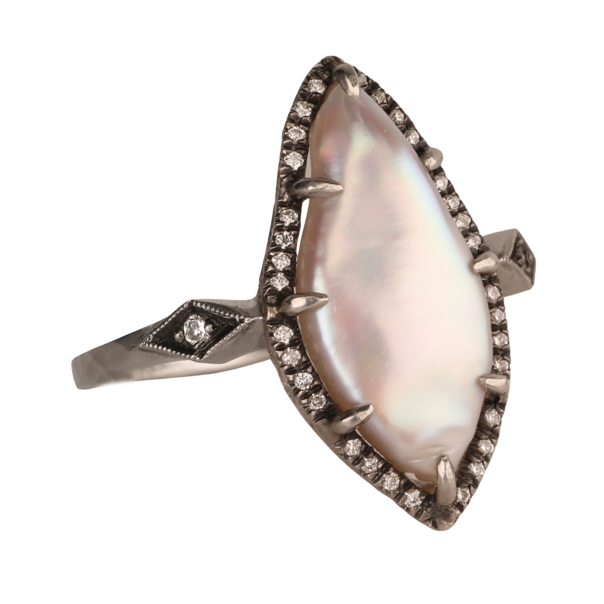 Platinum & Tennessee River Pearl "Venus" Ring with Pave Diamonds - Peridot Fine Jewelry - Cathy Waterman