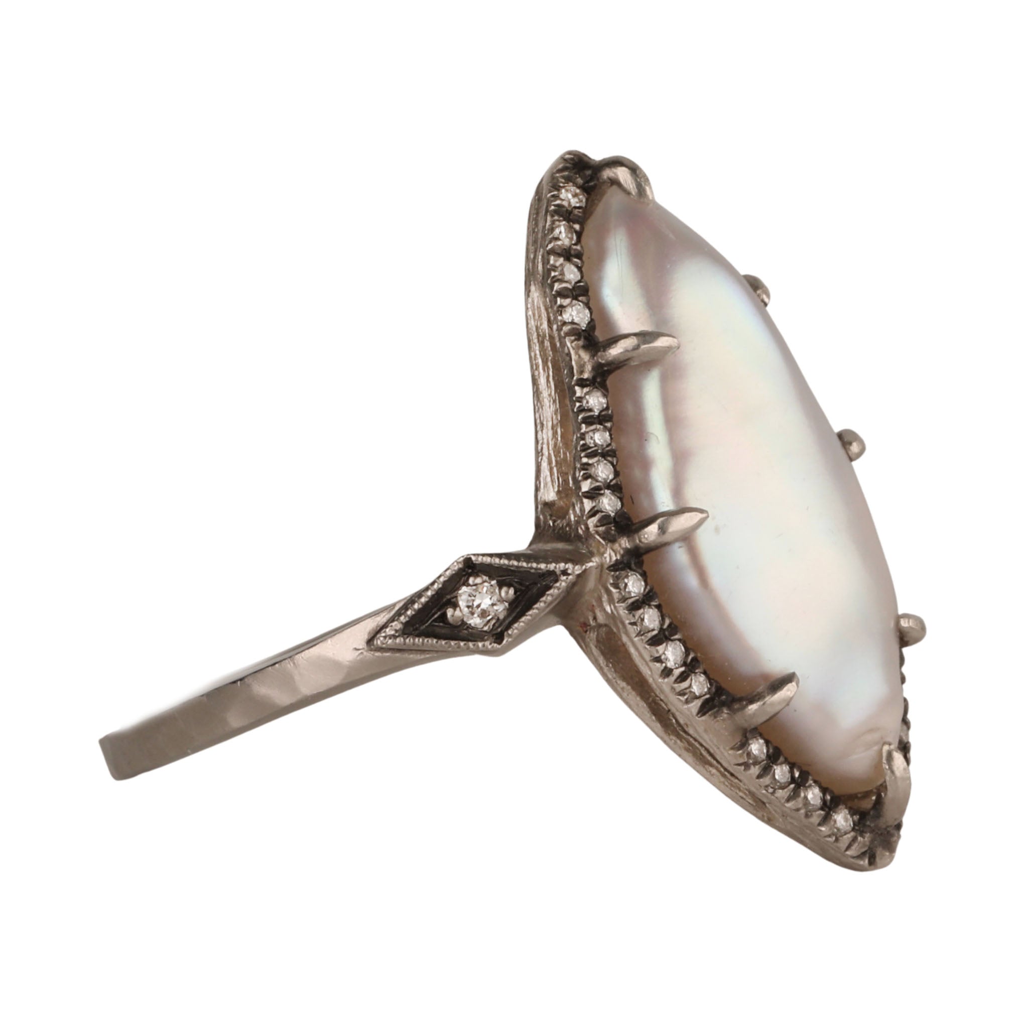 Platinum & Tennessee River Pearl "Venus" Ring with Pave Diamonds - Peridot Fine Jewelry - Cathy Waterman
