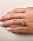 18K Yellow Gold 18K White Gold Platinum 18K Rose Gold Round 3 Stone Engagement Ring 18K Oval Pear Emerald