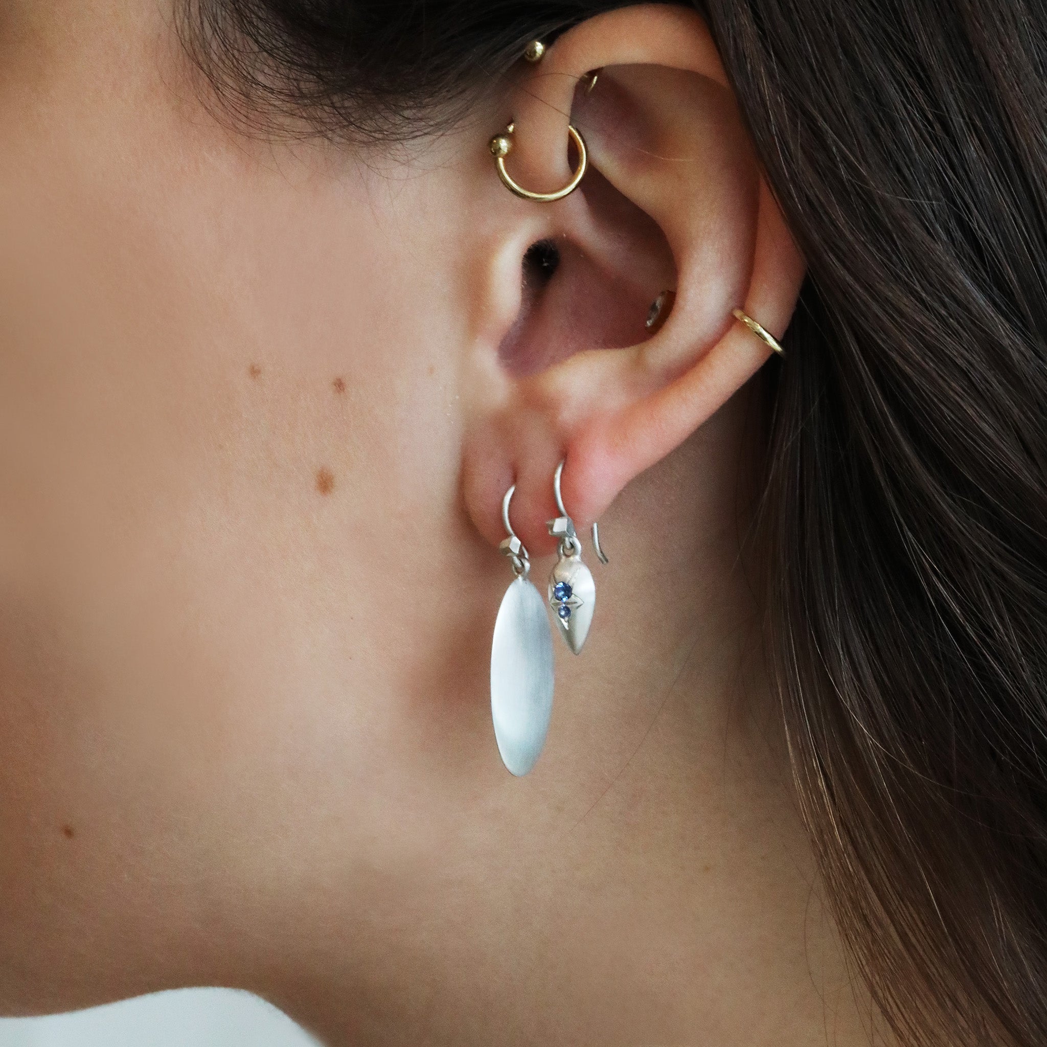 Sterling Silver Handmade Elongated Oval Dangle Earrings - Peridot Fine Jewelry - dan-yell