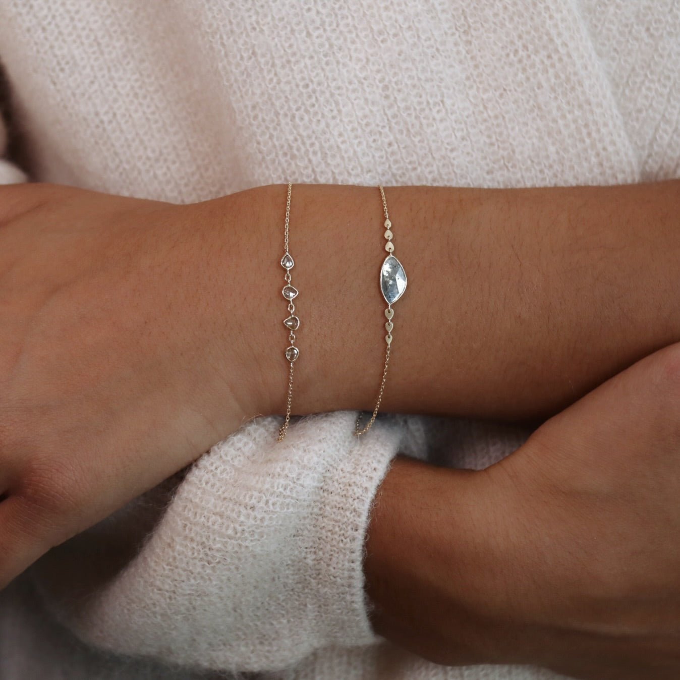 14K Gold Bezel - Set Irregular Grey Diamond Slice Bracelet with Heart - Shaped Link Details - Peridot Fine Jewelry - Celine Daoust