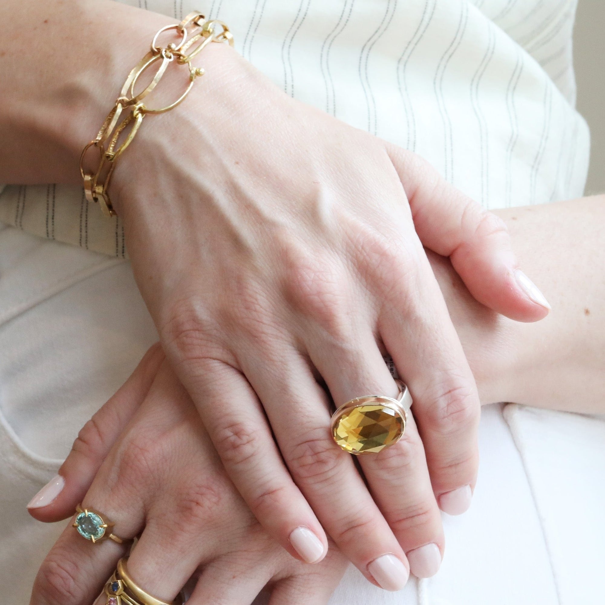 14K Gold "Grace" Bracelet with Hammered Oval Links - Peridot Fine Jewelry - Sarah Macfadden