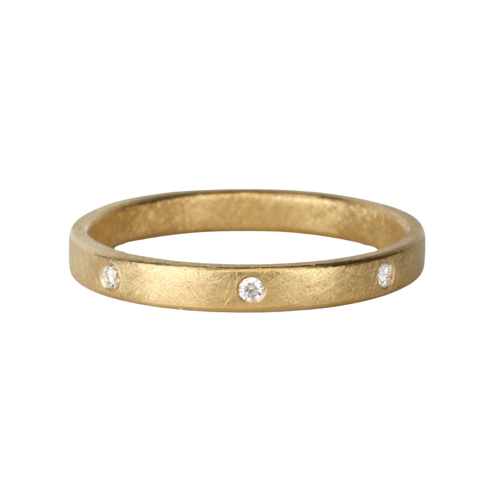 18K Gold 2.5mm Band with Seven Flush-Set Diamonds - Peridot Fine Jewelry - Petra Class
