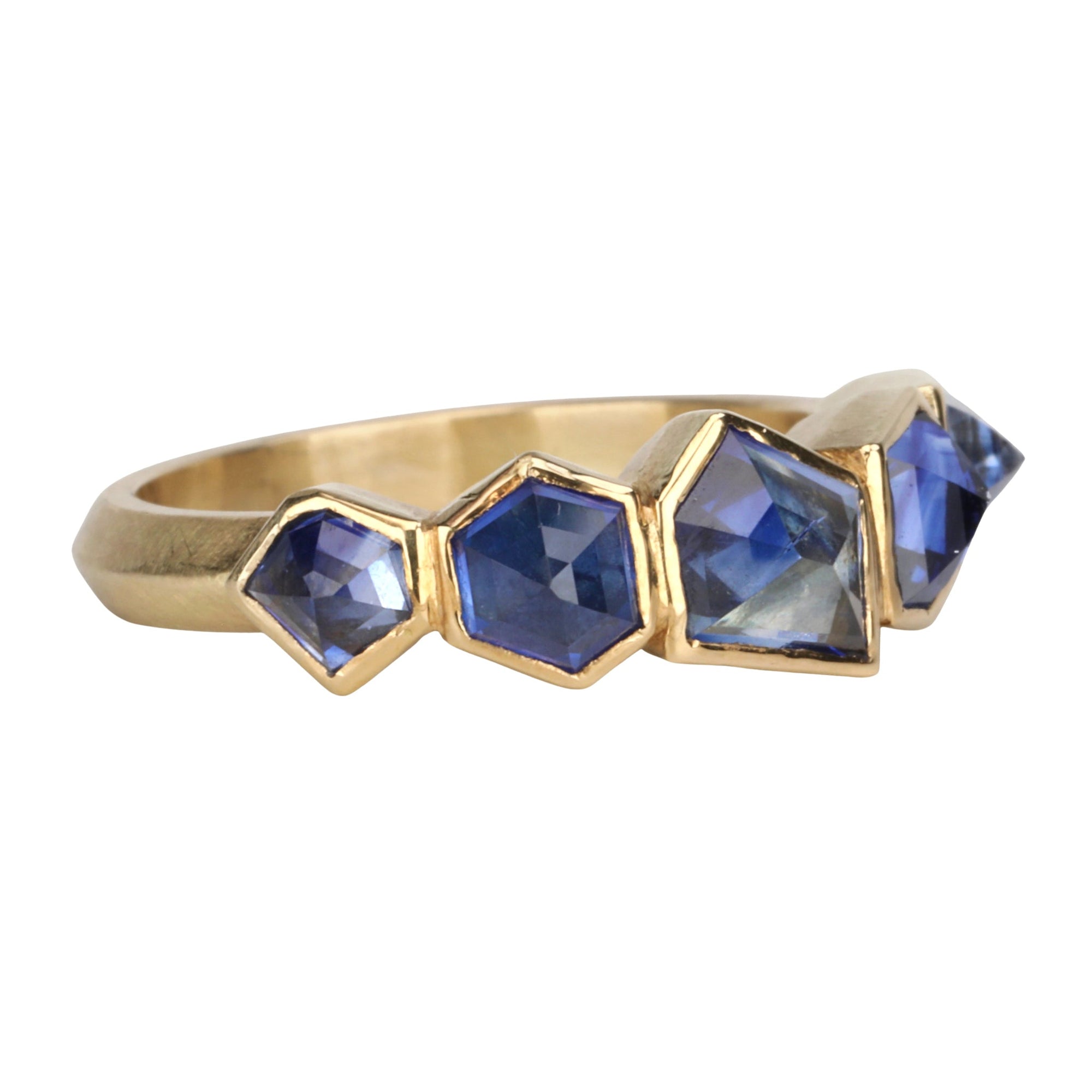 18K Gold Five Bezel - Set Geometric Blue Sapphire Ring - Peridot Fine Jewelry - Ali Dumont