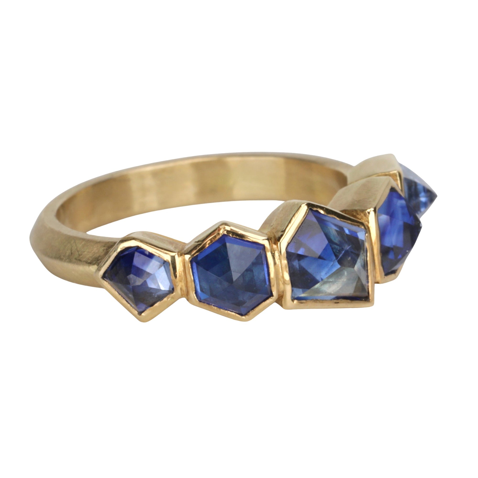 18K Gold Five Bezel - Set Geometric Blue Sapphire Ring - Peridot Fine Jewelry - Ali Dumont