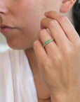 18K Gold Graduated Emerald Tapered Band - Peridot Fine Jewelry - Annie Fensterstock