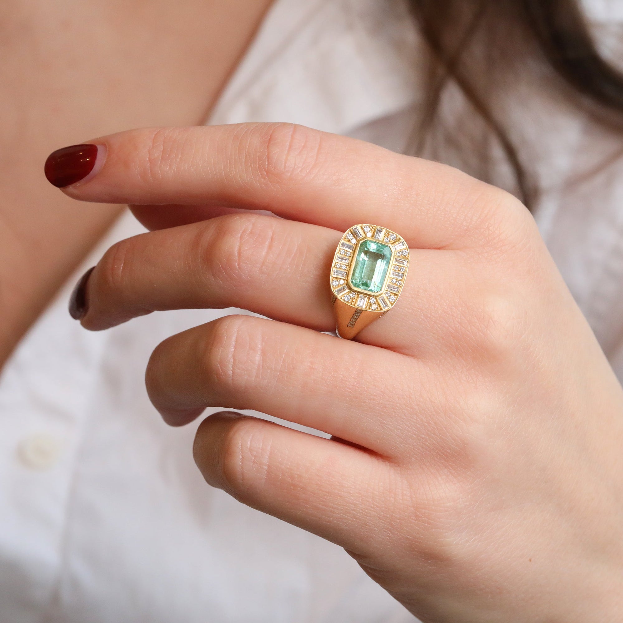 18K Gold Paraiba Tourmaline Diamond &quot;Ray&quot; Ring - Peridot Fine Jewelry - Kothari