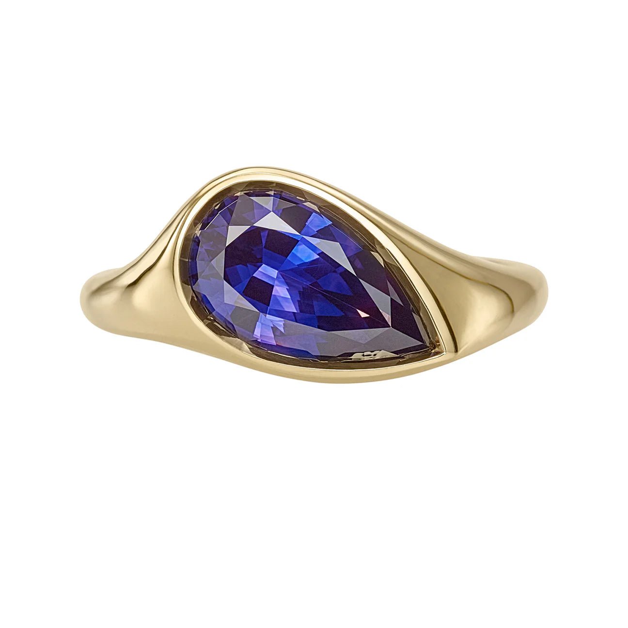 18K Gold Pear Shaped Sapphire Solitaire Ring - Peridot Fine Jewelry - Artemer