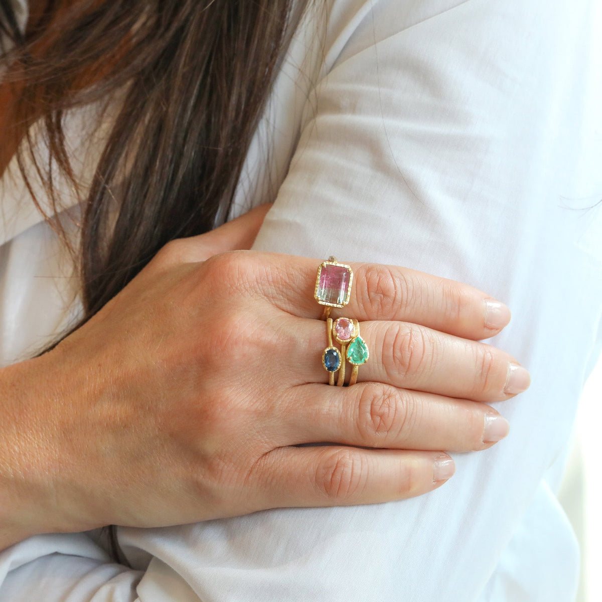 18k Gold Prong - Set Oval Flamingo Pink Morganite Ring - Peridot Fine Jewelry - Yasuko Azuma