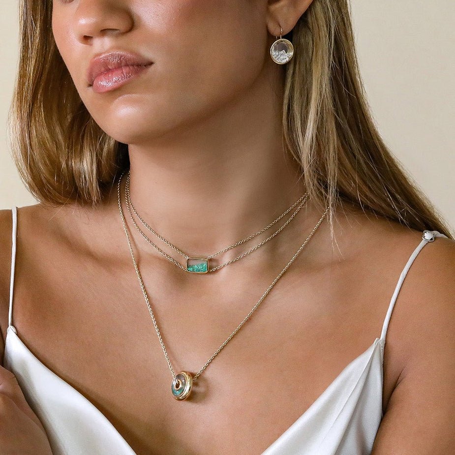 18K Gold Round "New Core 15" Diamond "Shake" Earrings - Peridot Fine Jewelry - Moritz Glik