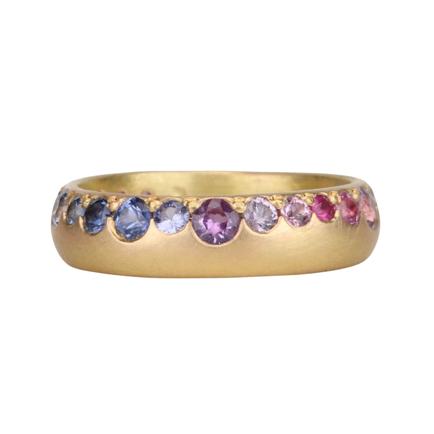 18K Gold Rounded Band with a Row of Varying - Sized Ombre Pink, Purple &amp; Blue Sapphires - Peridot Fine Jewelry - Annie Fensterstock