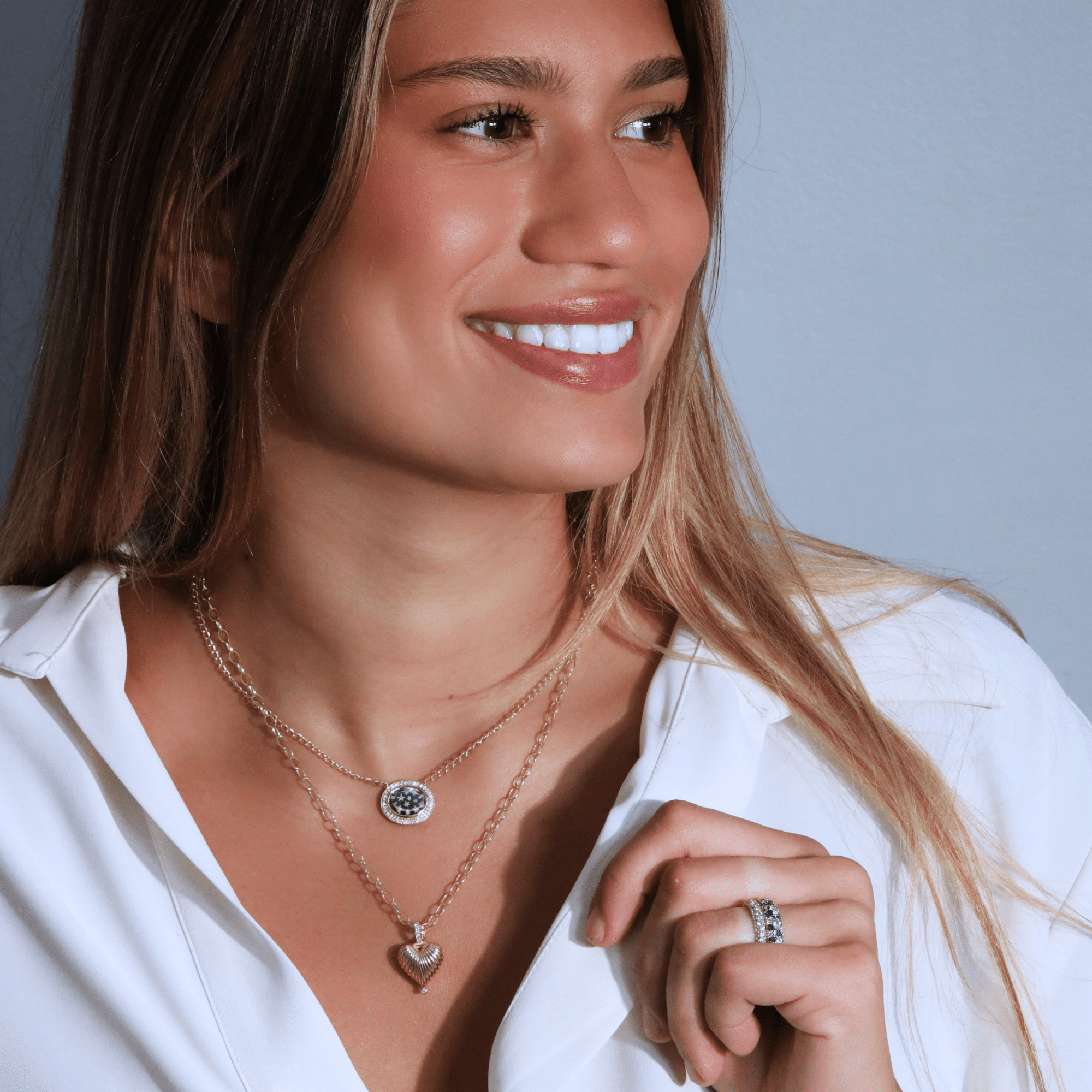 18K & Grey Mother of Pearl "Star Caspian" Pendant Necklace with Pave Diamond Halo - Peridot Fine Jewelry - Renna