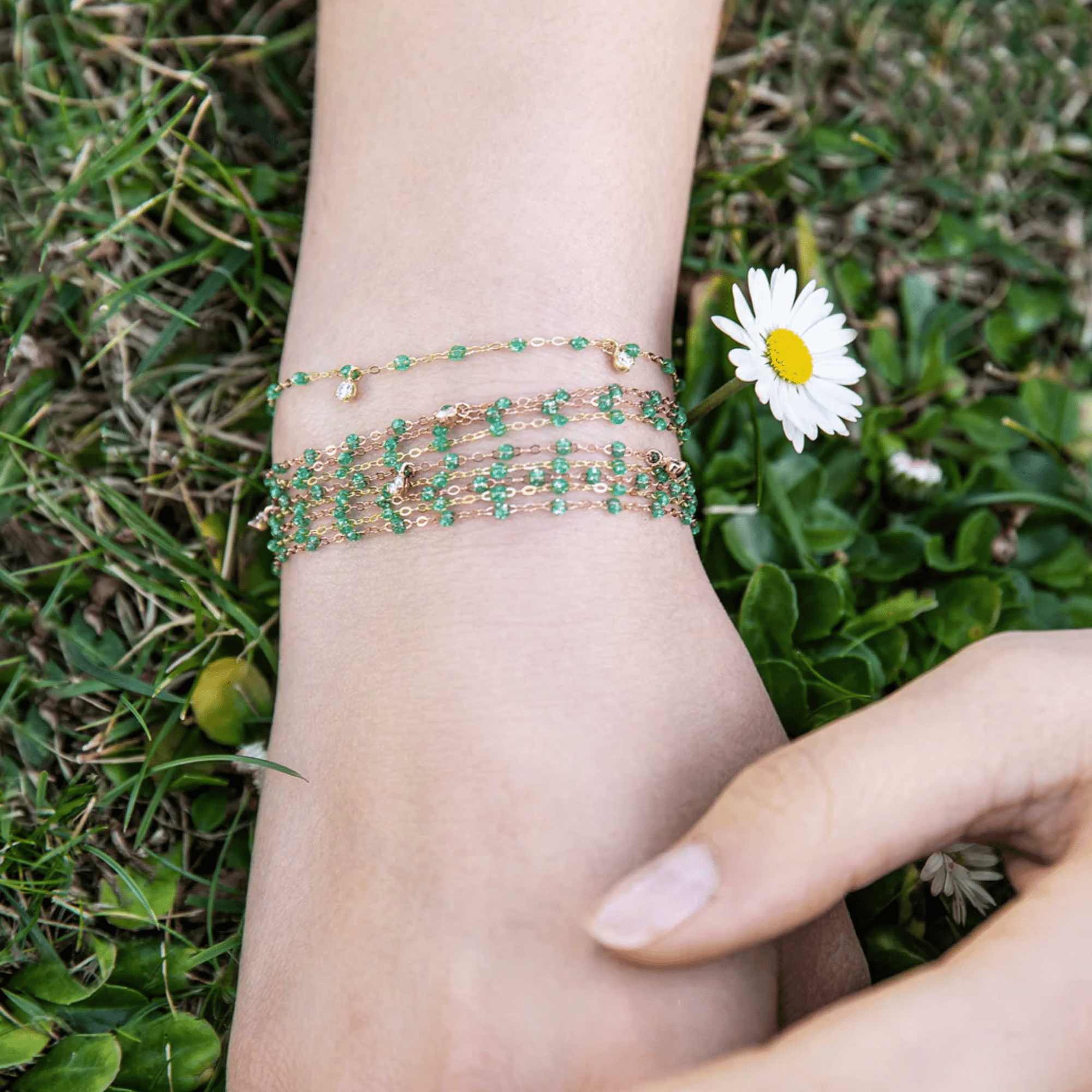 18K Mint Green Resin "Classic" Beaded Bracelet - Peridot Fine Jewelry - Gigi Clozeau