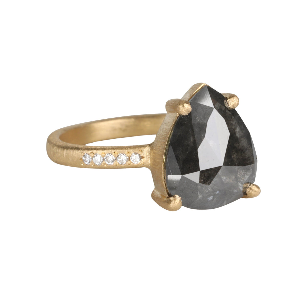 18K &amp; North - South Pear - Shaped Dark Grey Diamond Ring with Shoulder Diamond Details - Peridot Fine Jewelry - Yasuko Azuma