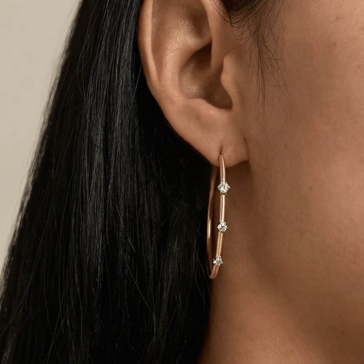 18K &amp; Platinum Two-Tone Small "Penelope Plie" Diamond Hoop Earrings - Peridot Fine Jewelry - Jade Trau