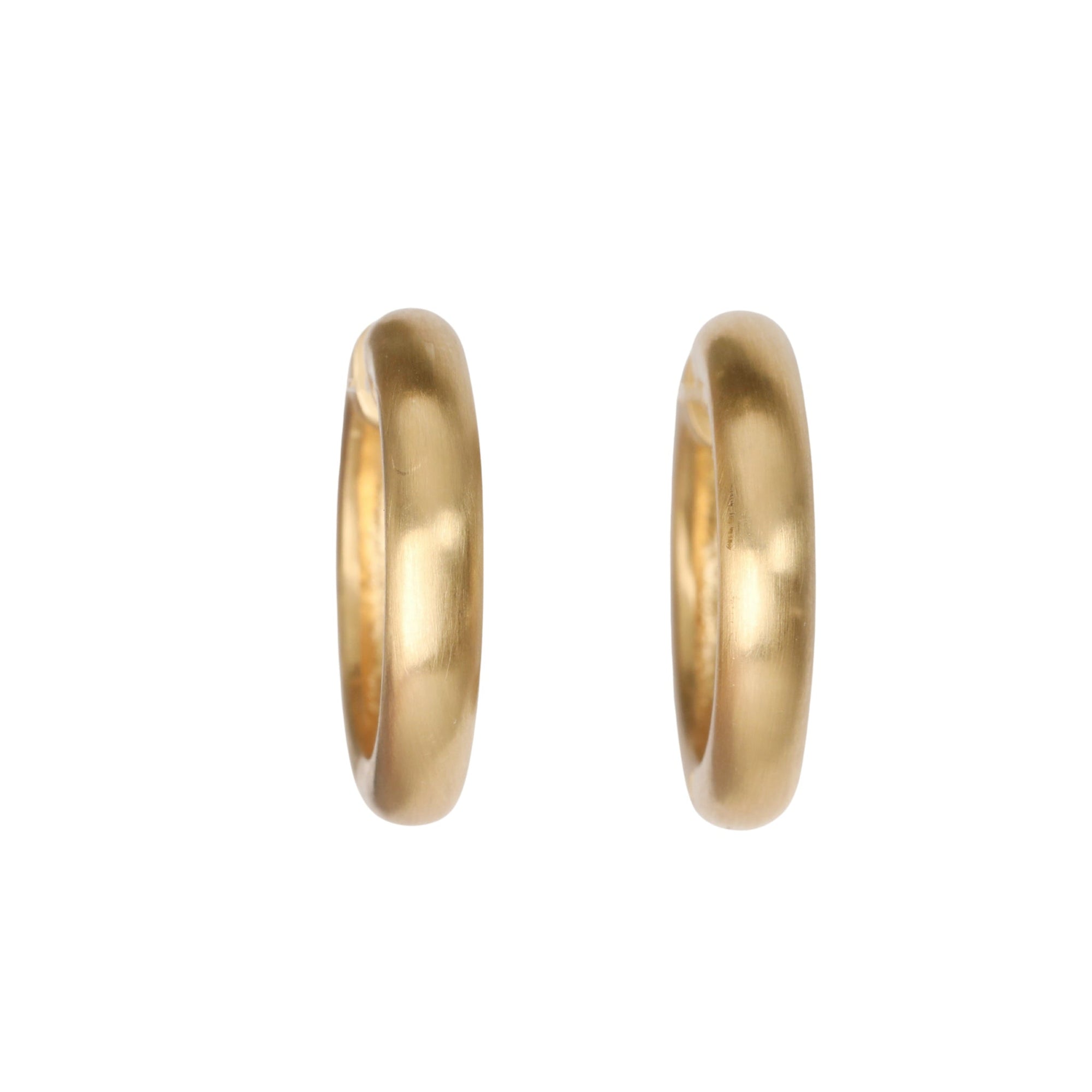 20K Gold Rounded Hollow Huggie Hoop Earrings - Peridot Fine Jewelry - Caroline Ellen