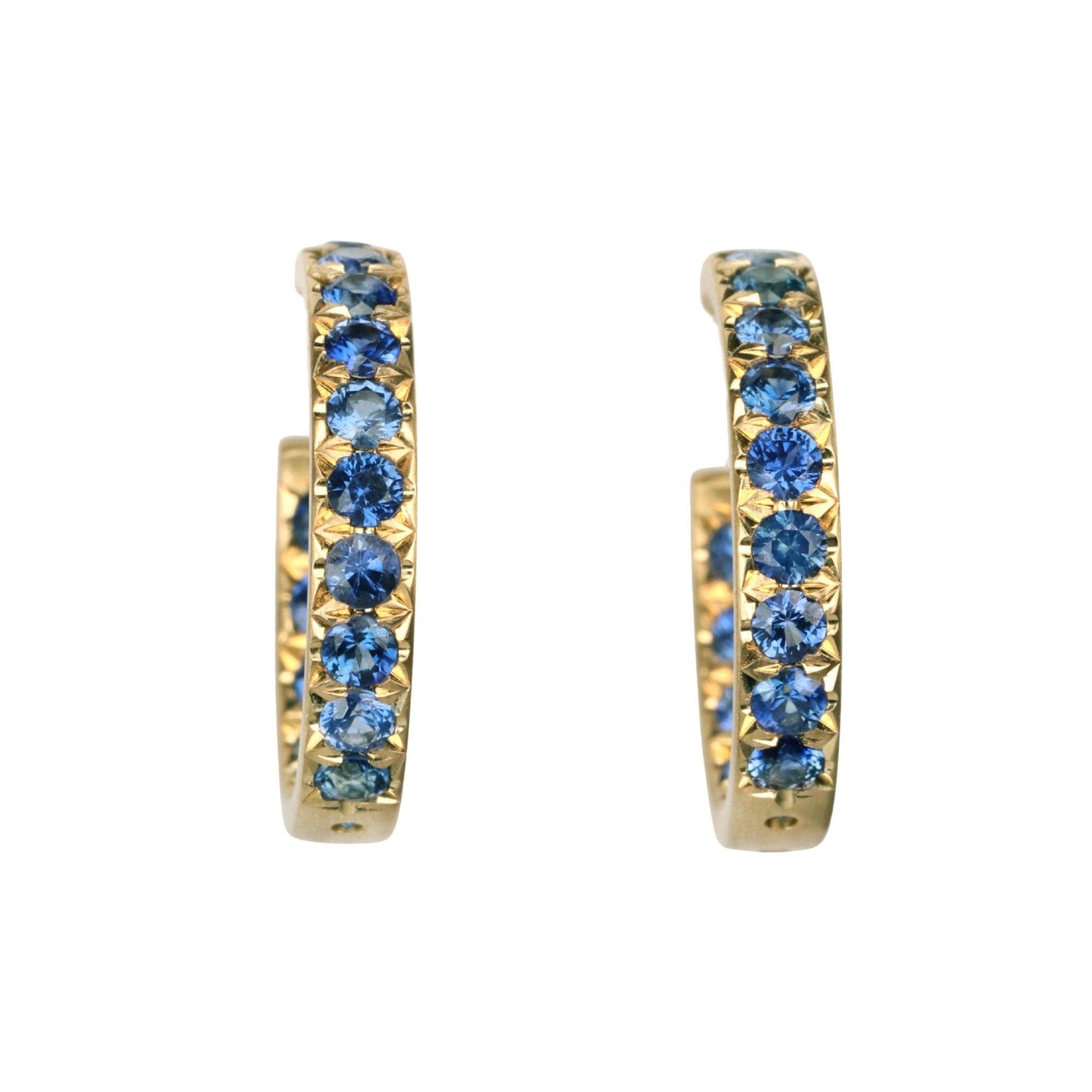 20K &amp; Pave Blue Sapphire Medium Hoop Earrings - Peridot Fine Jewelry - Caroline Ellen