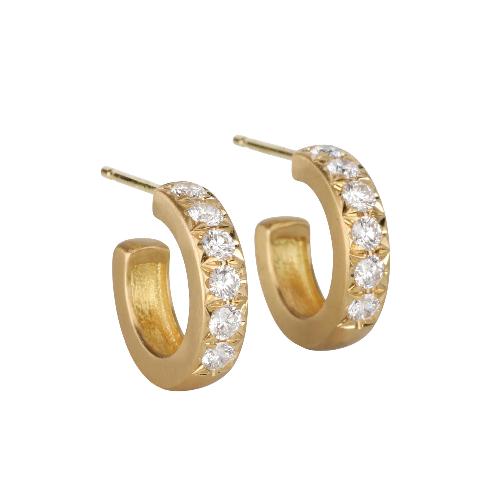 20K & Pave Diamond "Chunky" Small Hoop Earrings - Peridot Fine Jewelry - Caroline Ellen