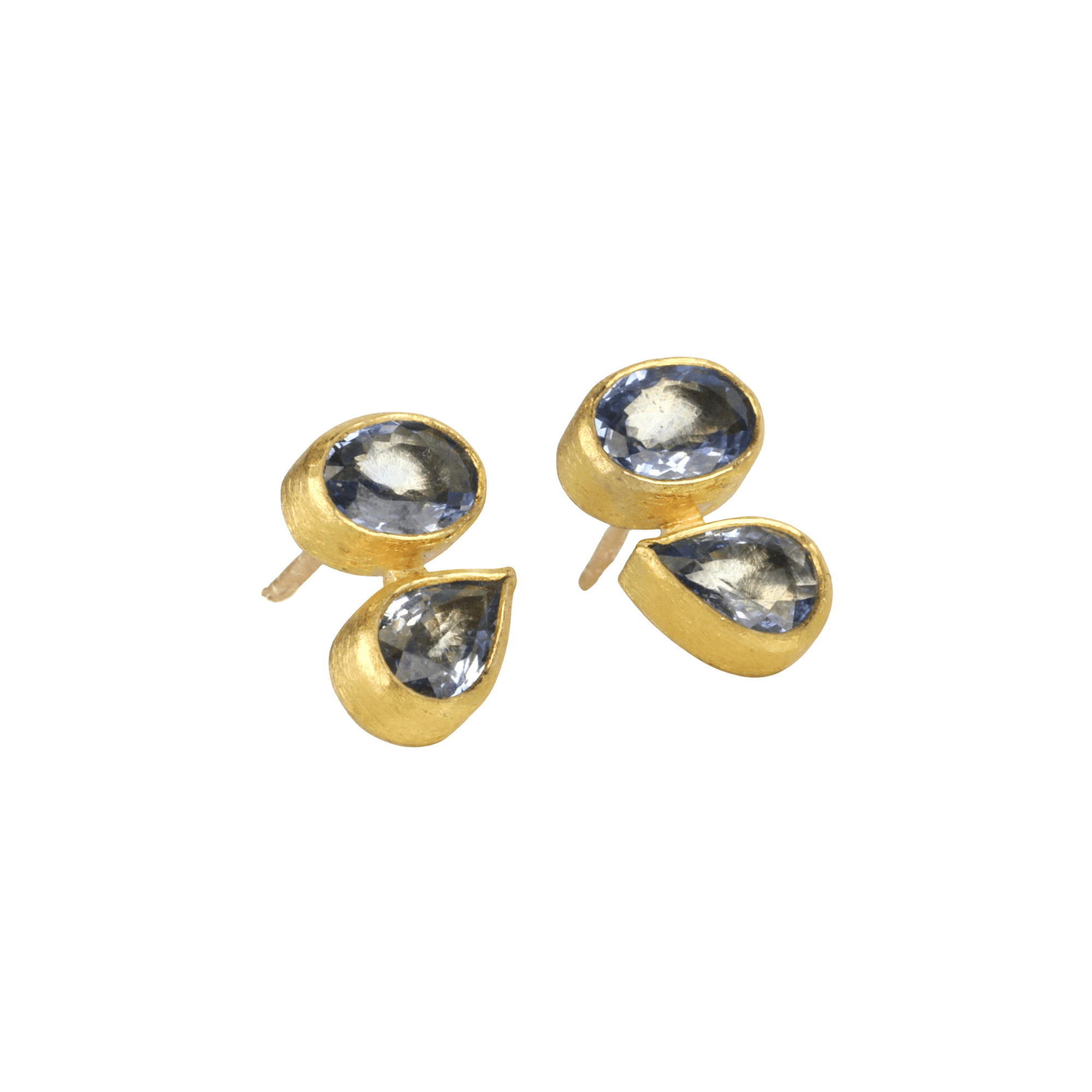 22K &amp; 18K Bezel-Set Double Faceted Blue Sapphire Stud Earrings - Peridot Fine Jewelry - Petra Class