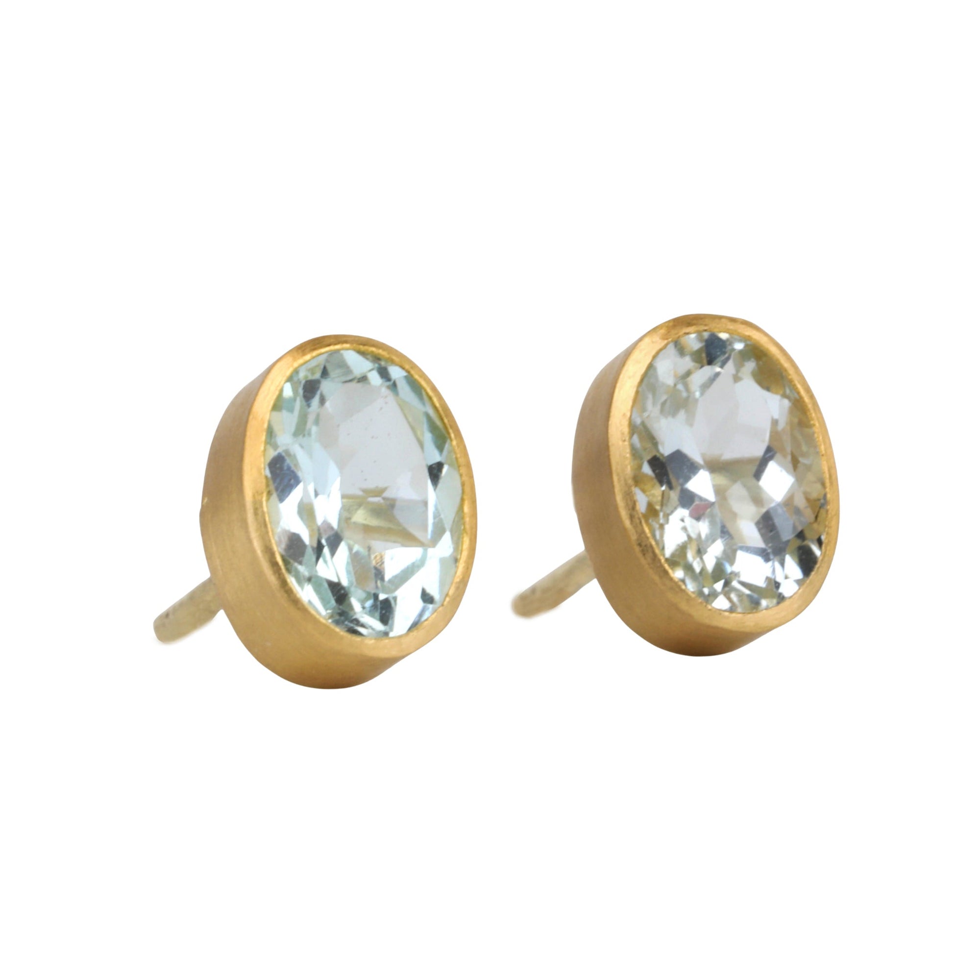 22K &amp; 18K Bezel - Set Faceted Oval Pale Aquamarine Studs - Peridot Fine Jewelry - Rosanne Pugliese