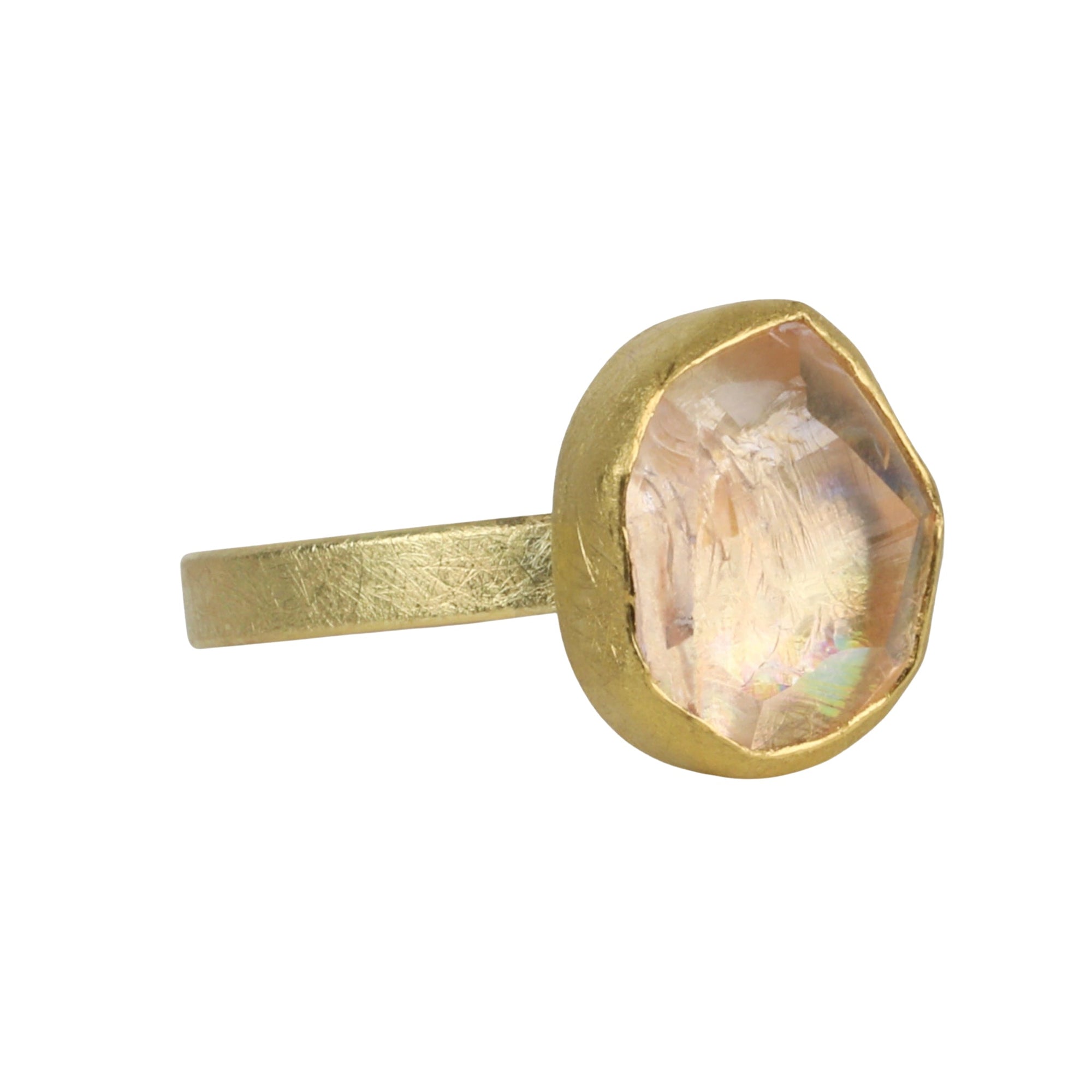 22K &amp; 18K Bezel-Set Natural Organic Rough Morganite Ring - Peridot Fine Jewelry - Petra Class