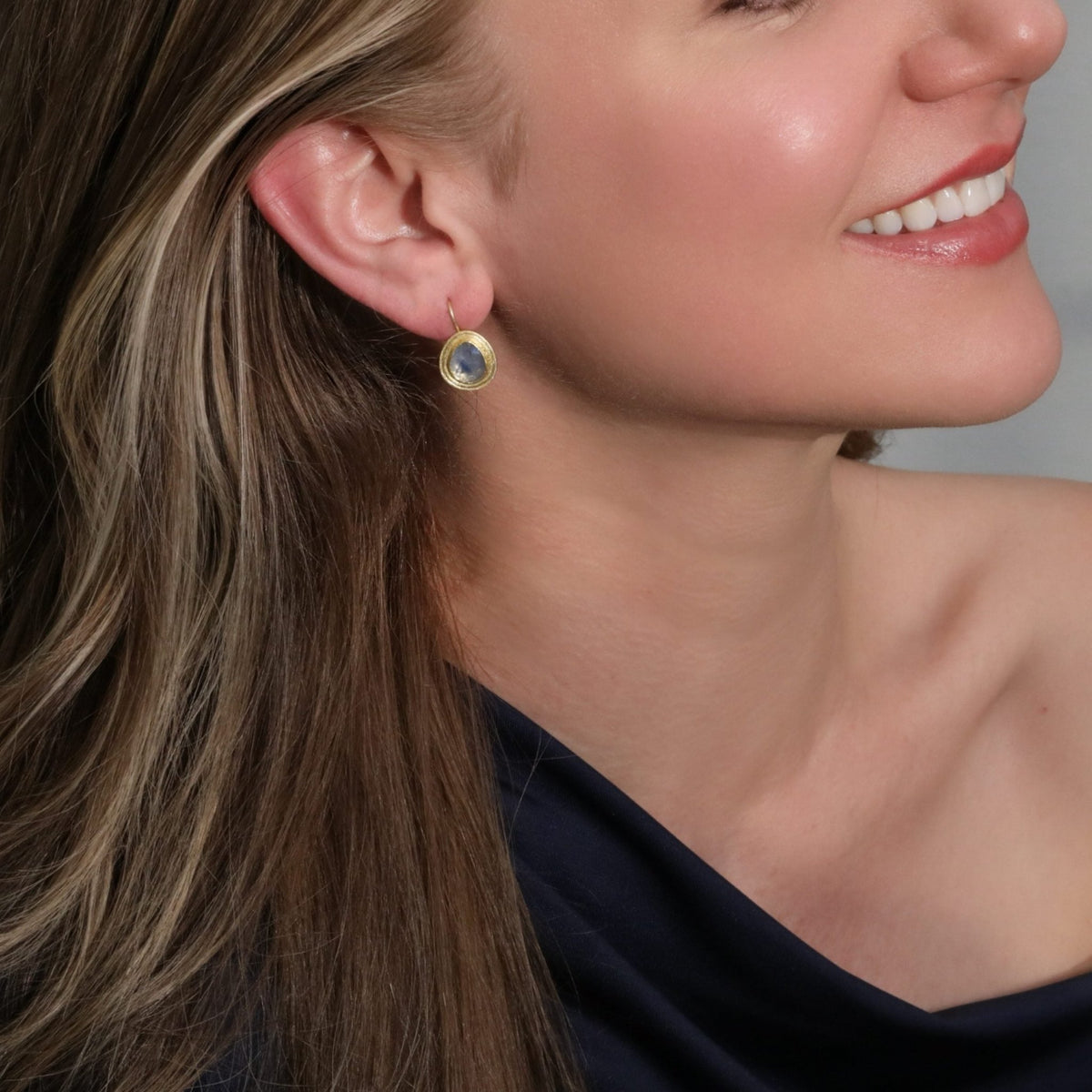 22K & 18K Frame Bezel-Set Organic Rosecut Blue Sapphire Fixed Drop Earrings - Peridot Fine Jewelry - Petra Class