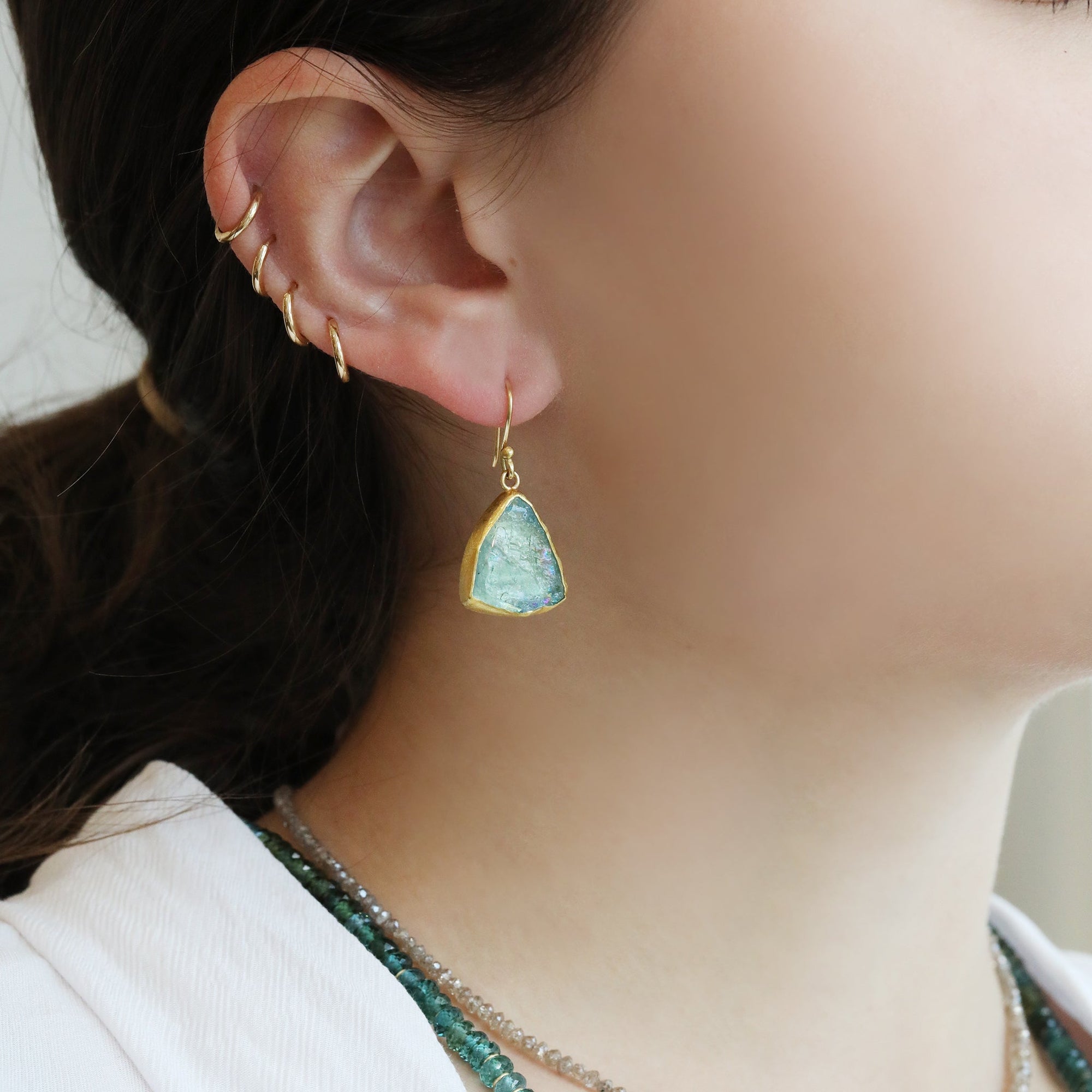 22K &amp; 18K Gold Bezel-Set Rough Aquamarine Crystal Earrings - Peridot Fine Jewelry - Petra Class