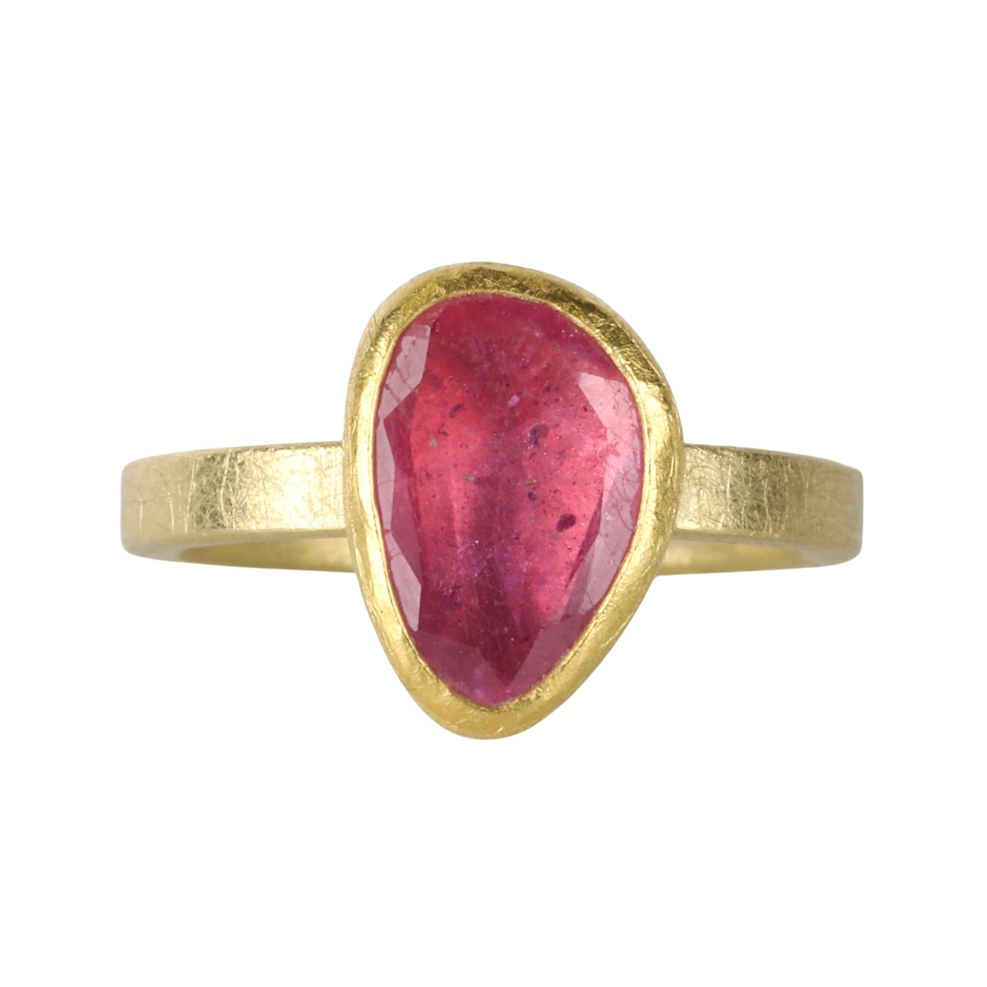 22K &amp; 18K Gold Irregular Faceted Pink Sapphire Ring - Peridot Fine Jewelry - Petra Class