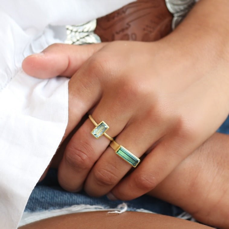 22K &amp; 18K Horizontal Long Rectangular Green Tourmaline Ring - Peridot Fine Jewelry - Petra Class